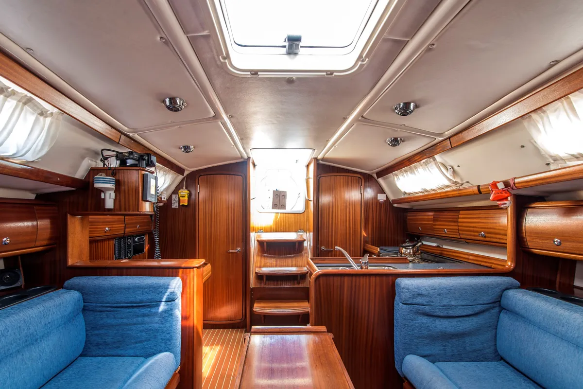 Salon of Arcobaleno, a Bavaria 36 Cruiser sailboat at Sami, Greece
