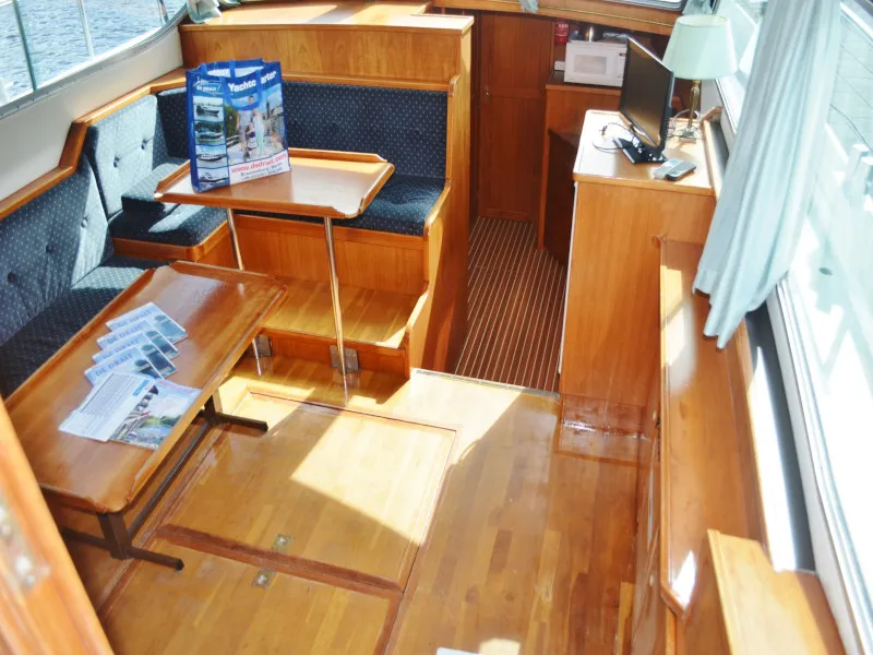 Cabin on Wendela, a De Drait Stabila 1320 motorboat at Drachten, Netherlands