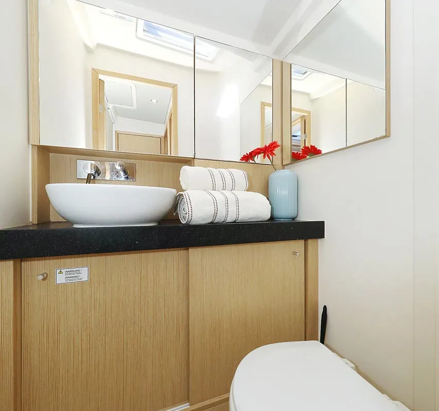 Cabin on Alaska, a Hanse 455 sailboat at Murter, Croatia