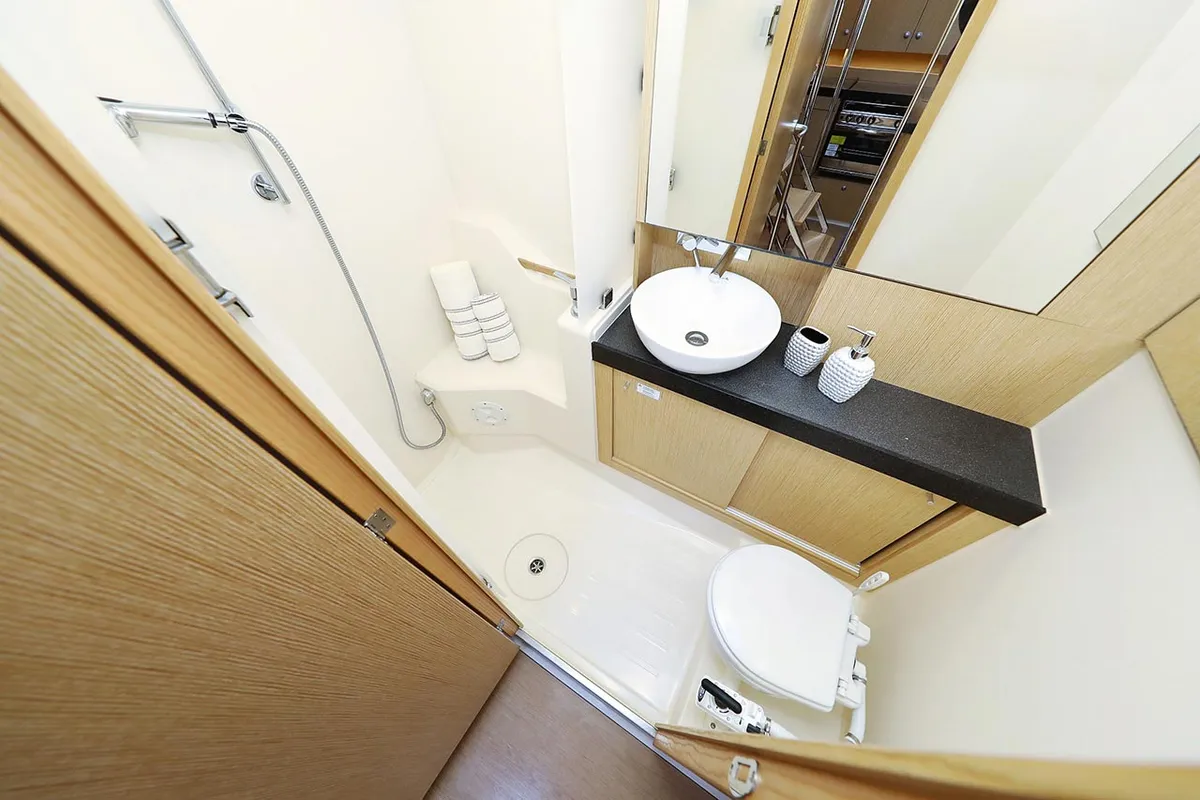 Cabin on Alaska, a Hanse 455 sailboat at Murter, Croatia