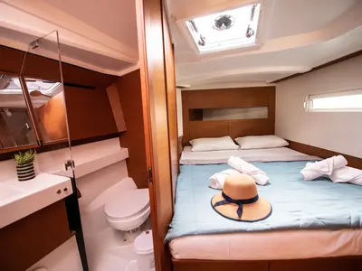 Cabin on Nastazia, a Jeanneau Sun Odyssey 410 sailboat at Neo Klima, Greece