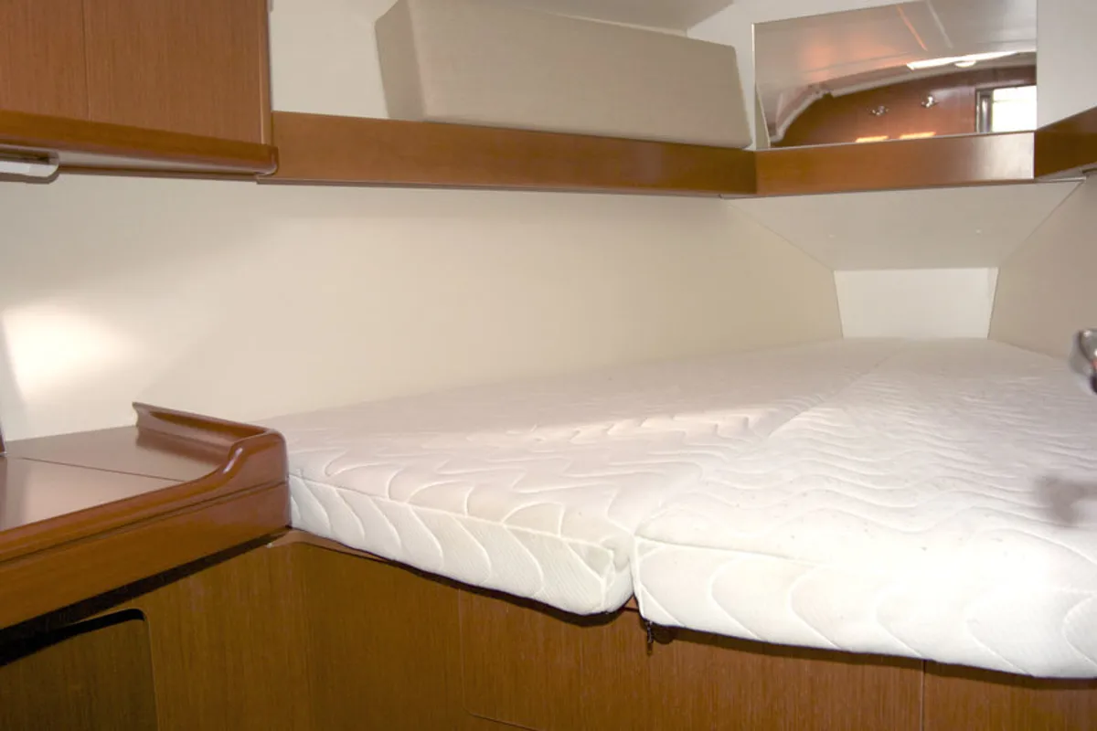 Cabin on LL Skyhawk, a Beneteau Oceanis 34.2 sailboat at Grad Pula, Croatia
