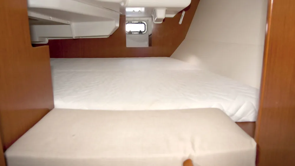 Cabin on LL Skyhawk, a Beneteau Oceanis 34.2 sailboat at Grad Pula, Croatia