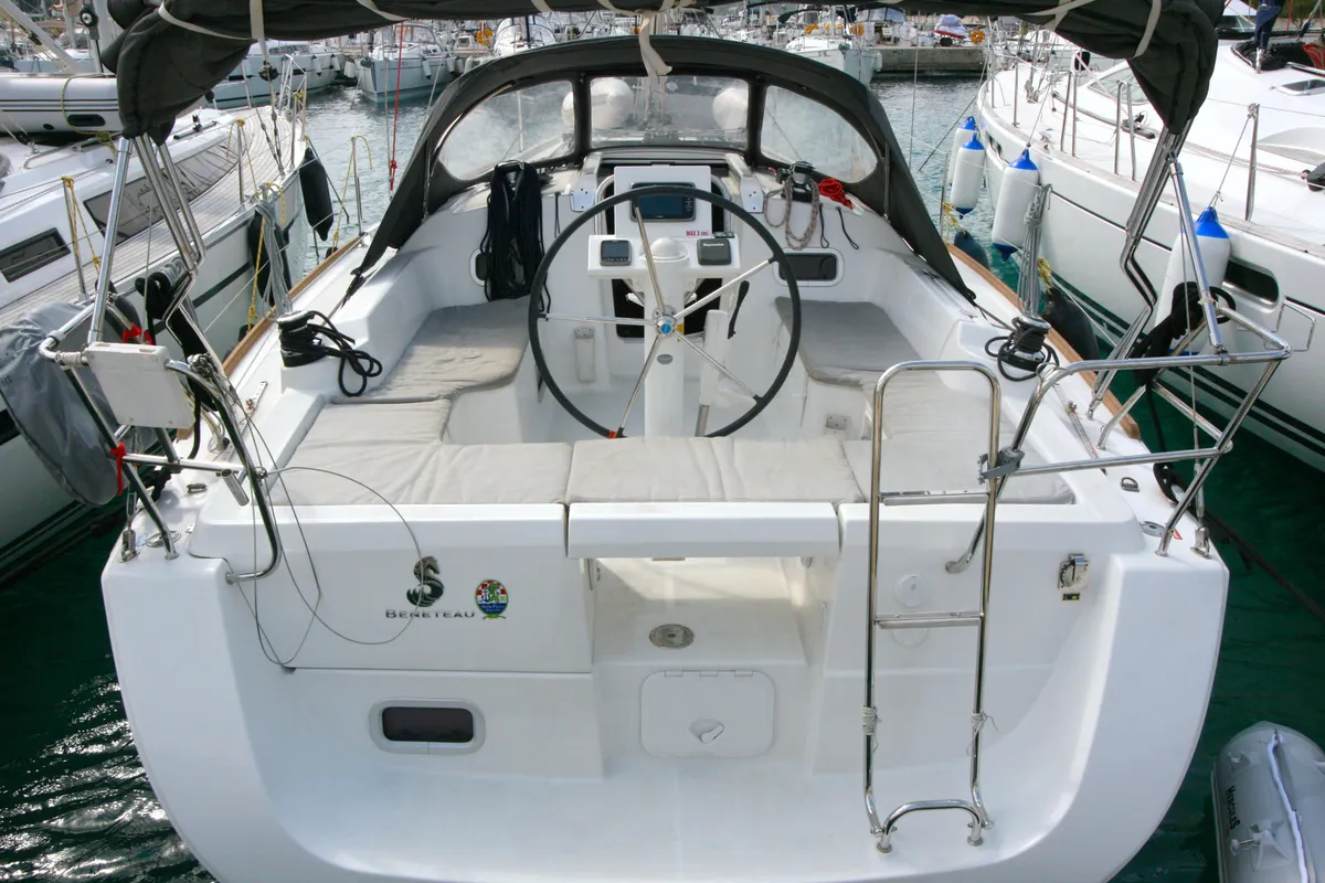 Cockpit of LL Skyhawk, a Beneteau Oceanis 34.2 sailboat at Grad Pula, Croatia