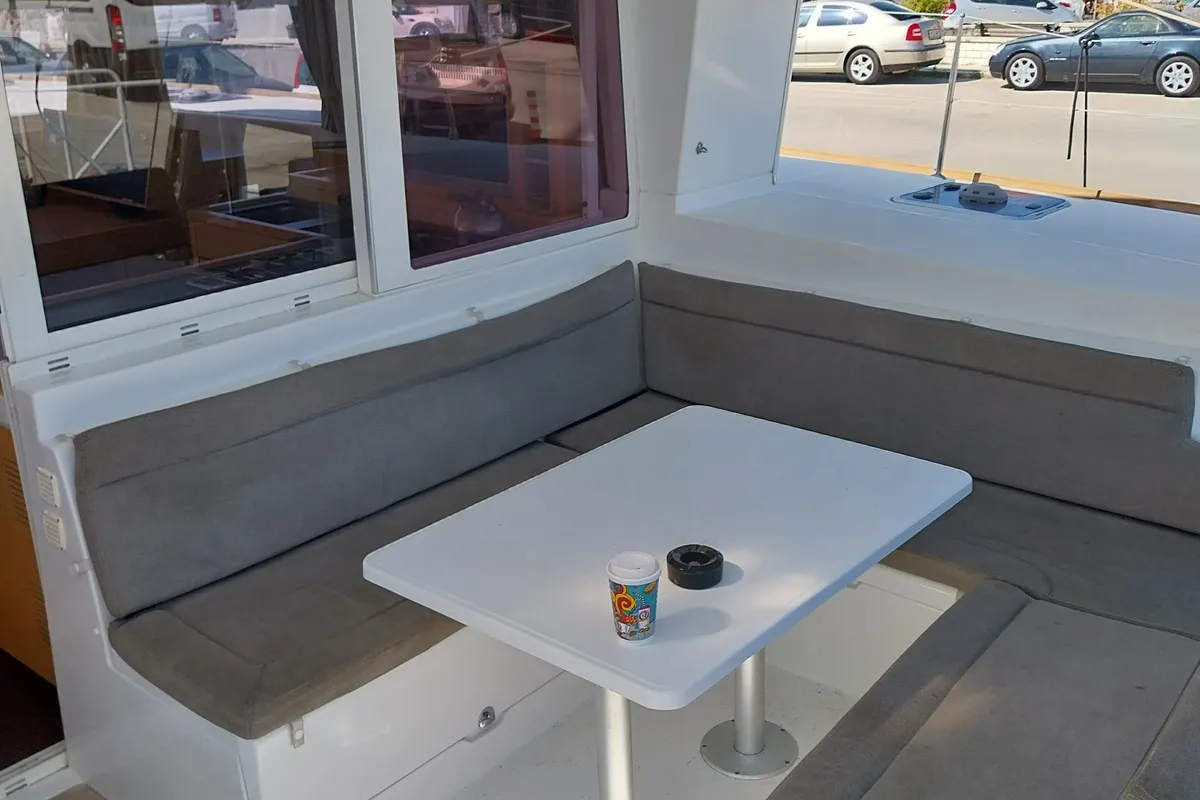 Deck of Footprints, a Lagoon 400 S2 catamaran at Preveza, Greece