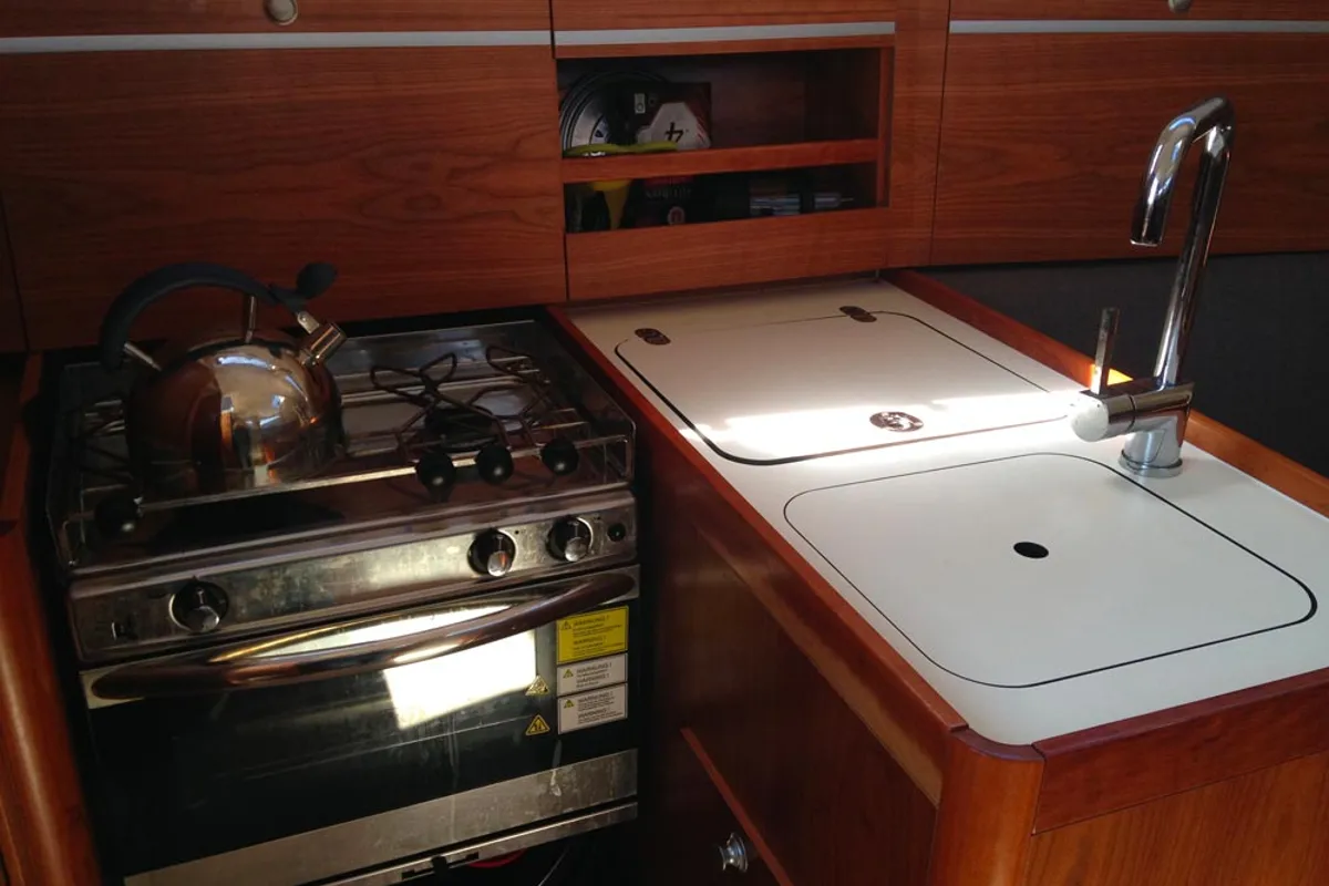 Galley of Lorine, a Dehler 32 sailboat at Kerners, France