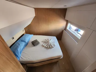 Cabin on Four C'S, a Bali 5.8 catamaran at Hyères, France
