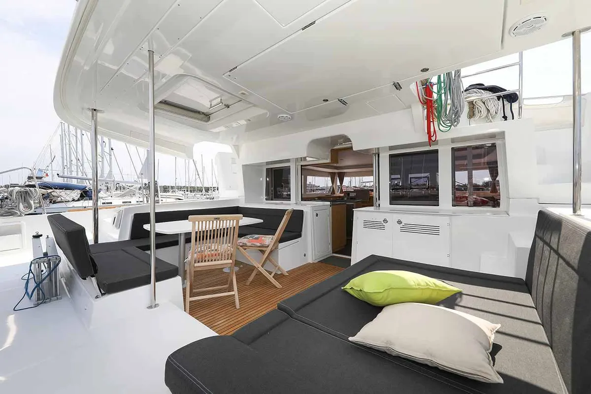 Salon of Sunce, a Lagoon 450 F catamaran at Grad Pula, Croatia