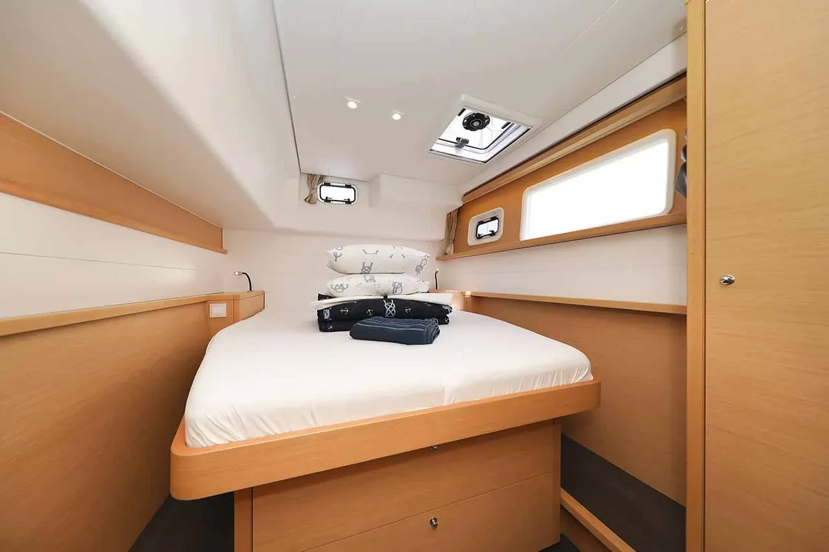 Cabin on Sunce, a Lagoon 450 F catamaran at Grad Pula, Croatia