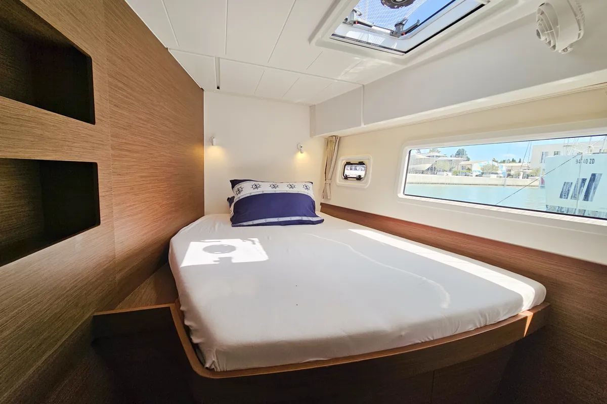 Cabin on Nera, a Lagoon 42 catamaran at Seget Donji, Croatia