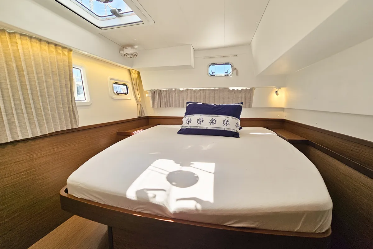 Cabin on Nera, a Lagoon 42 catamaran at Seget Donji, Croatia