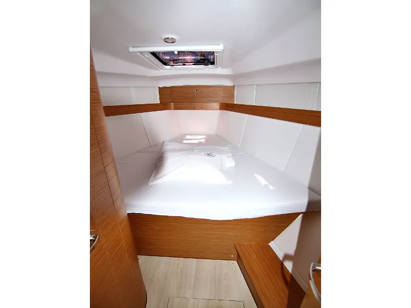 Cabin on Lyra, a Elan Impression 40 sailboat at Sukošan, Croatia
