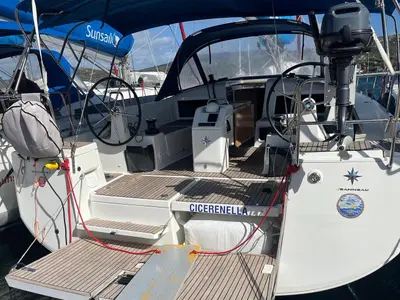 Deck of Cicerenella, a Jeanneau Sun Odyssey 440 sailboat at Cannigione, Italy