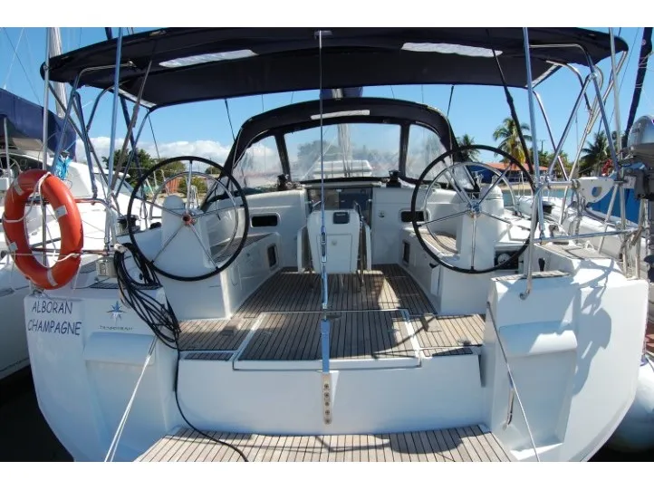 Cockpit of Alboran Champagne (Mallorca), a Jeanneau Sun Odyssey 519 sailboat at es Jonquet, Spain