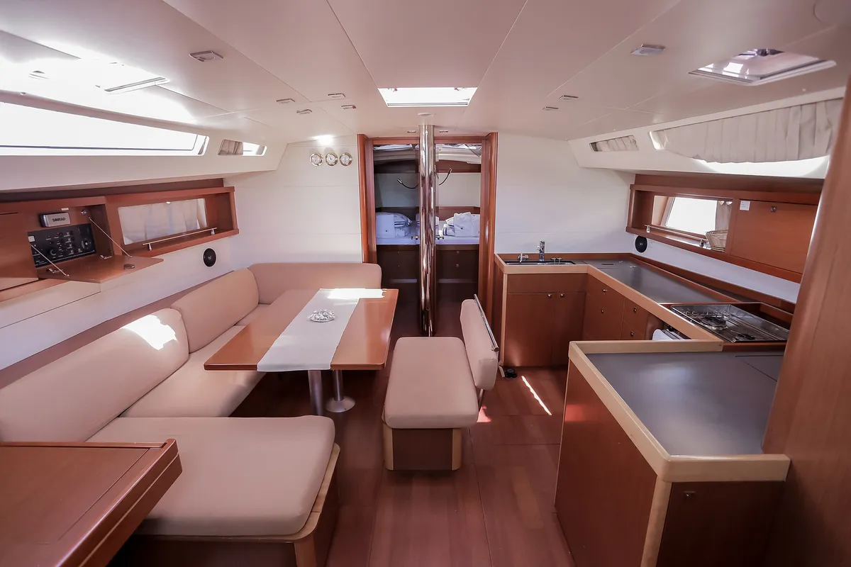 Salon of Nabucco, a Beneteau Oceanis 48 sailboat at Kaštela, Croatia