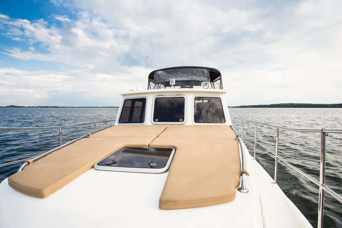 Deck of Nautiner 40.2 AFT #2, a Nautiner 40.2 AFT motorboat at Wilkasy, Poland