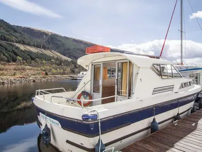 Exterior view of Cygnet WHS - Budget 1, a Cygnet WHS motorboat at Laggan, United Kingdom