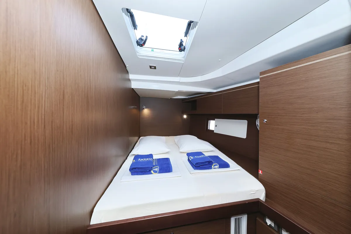 Cabin on Seaduction, a Beneteau Oceanis 51.1 sailboat at Grad Trogir, Croatia