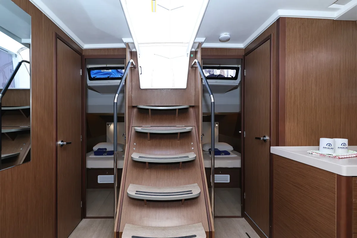 Cabin on Seaduction, a Beneteau Oceanis 51.1 sailboat at Grad Trogir, Croatia