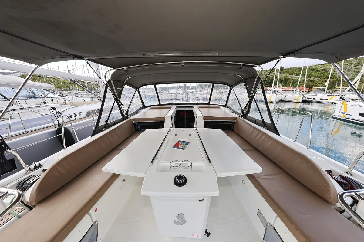 Deck of Seaduction, a Beneteau Oceanis 51.1 sailboat at Grad Trogir, Croatia
