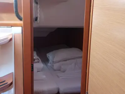 Cabin on talelli, a Jeanneau Sun Odyssey 379 sailboat at Kontokali, Greece