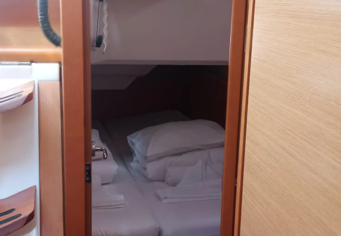 Cabin on talelli, a Jeanneau Sun Odyssey 379 sailboat at Kontokali, Greece