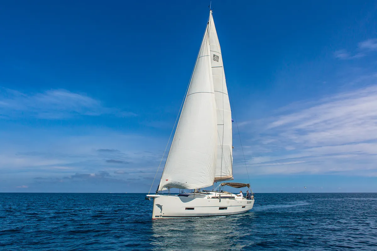 Exterior view of Si Può Fare, a Dufour 430 sailboat at Palermo, Italy