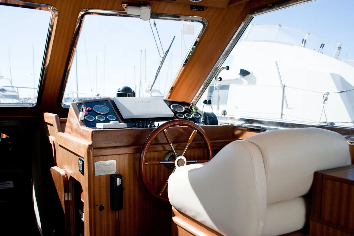 Cockpit of Perla di mare, a Sciallino 40 motorboat at Cagliari, Italy