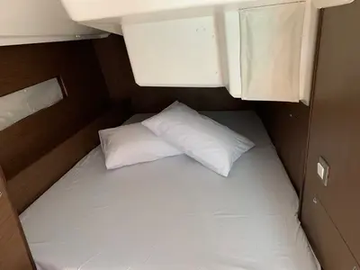 Cabin on Avra, a Beneteau Oceanis 40.1 sailboat at Volos, Greece