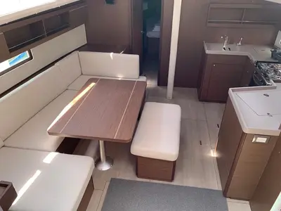 Salon of Avra, a Beneteau Oceanis 40.1 sailboat at Volos, Greece