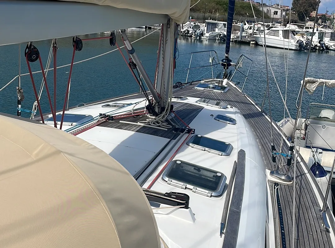 Deck of Vivanita, a Jeanneau Sun Odyssey 49 sailboat at Grimaud, France
