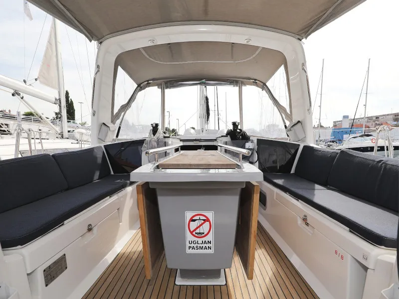 Deck of Seven, a Beneteau Oceanis 41.1 sailboat at Zadar, Croatia