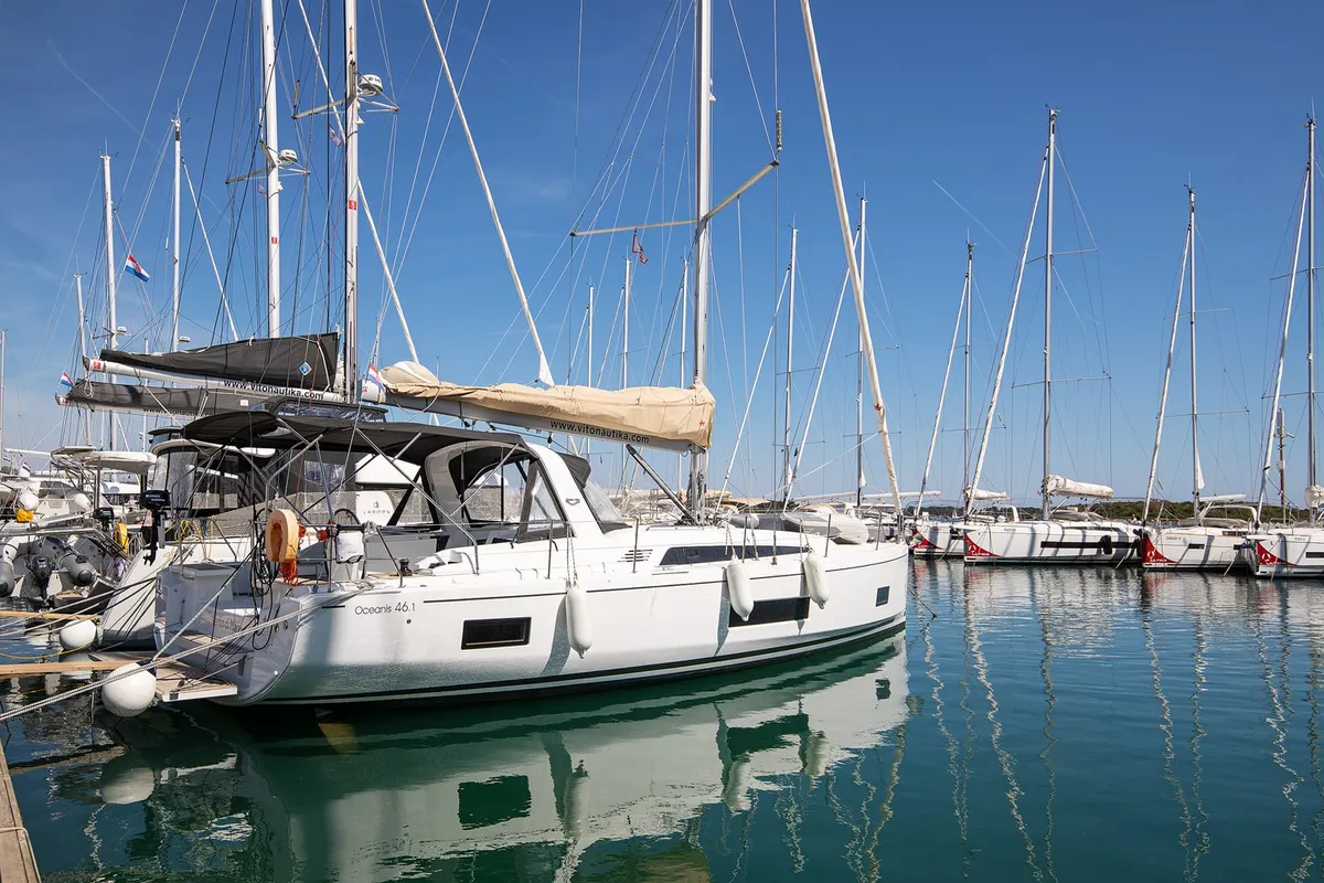 Exterior view of Vento di Mare, a Beneteau Oceanis 46.1 sailboat at Općina Medulin, Croatia