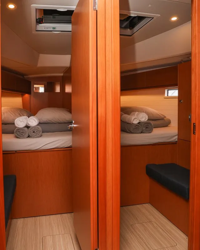 Cabin on Skrivena, a Bavaria Cruiser 46 sailboat at Kaštela, Croatia