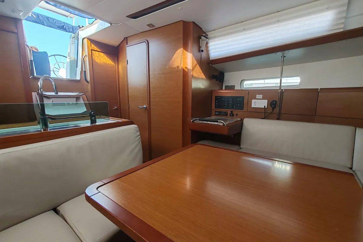 Salon of Freddie, a Jeanneau Sun Odyssey 389 sailboat at Pakoštane, Croatia