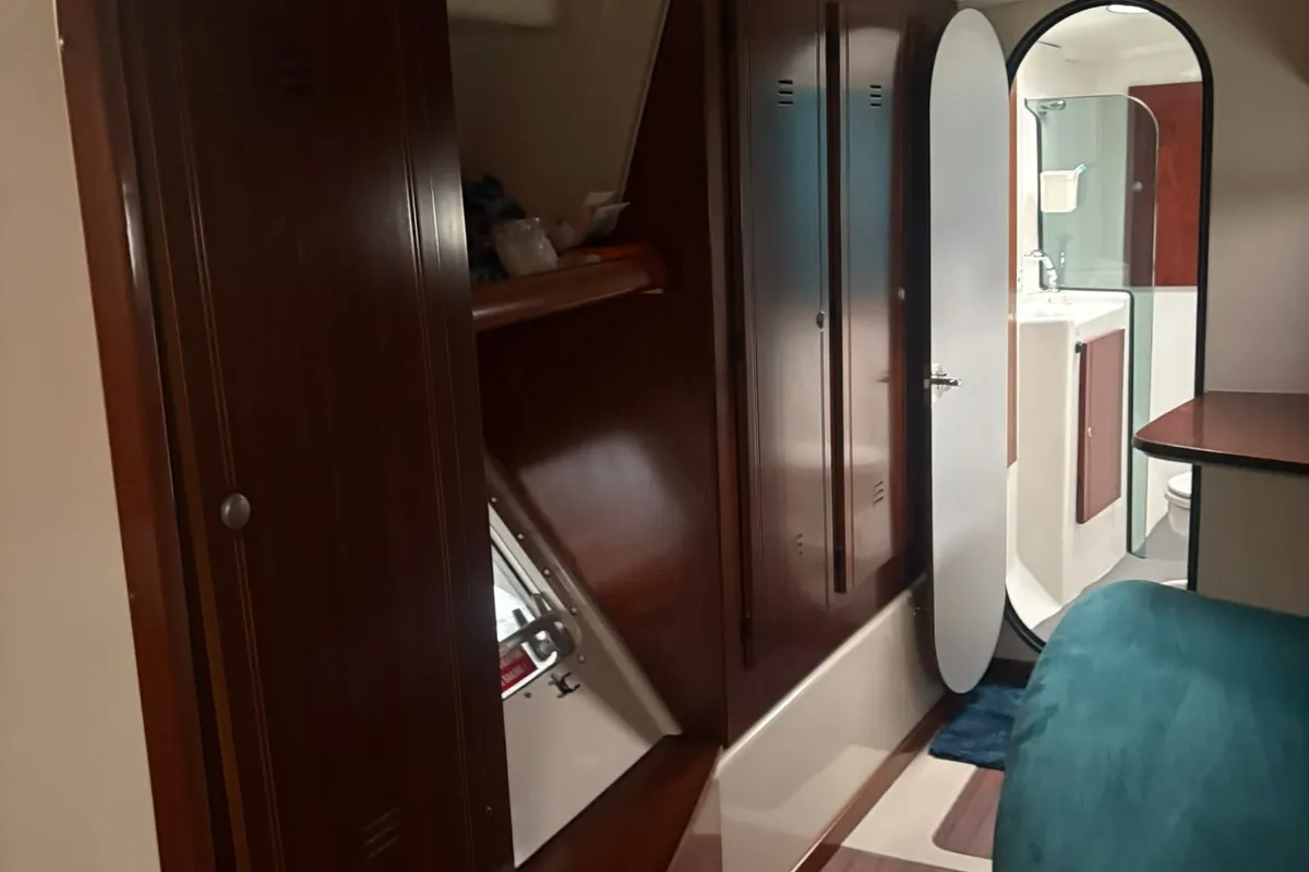 Escape, a Fountaine Pajot Lavezzi 40 catamaran at La Rochelle, France