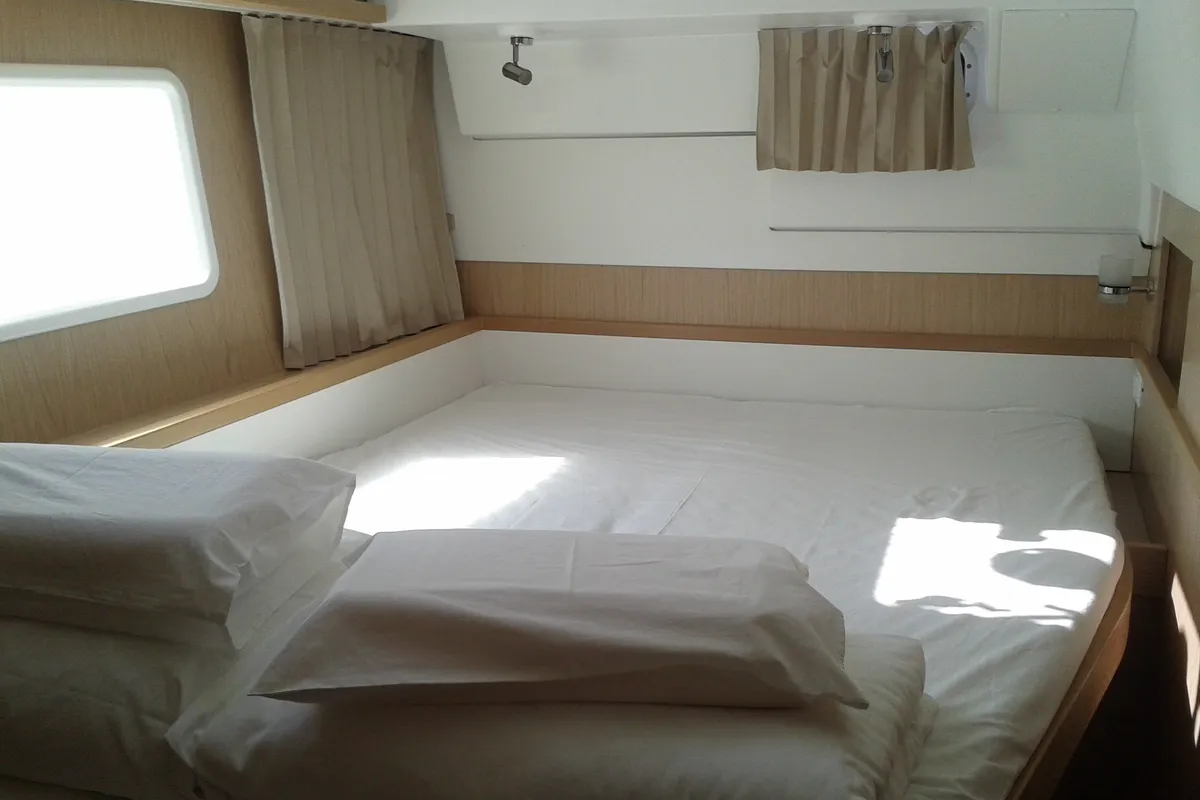 Cabin on Evelina, a Lagoon 400 S2 catamaran at Općina Medulin, Croatia