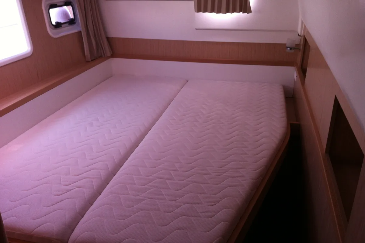 Cabin on Evelina, a Lagoon 400 S2 catamaran at Općina Medulin, Croatia