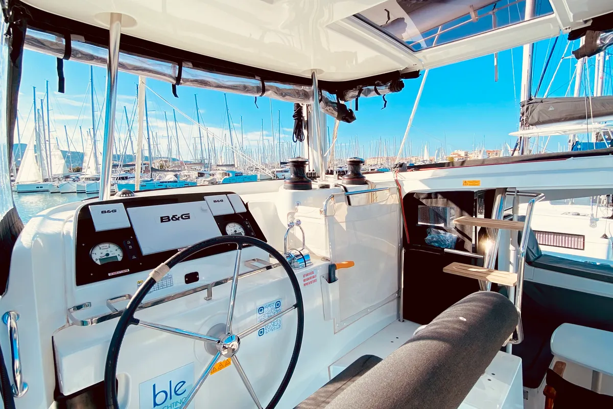 Cockpit of Kaiki (Pax 10), a Lagoon 42 catamaran at Municipal Unit of Lefkada, Greece
