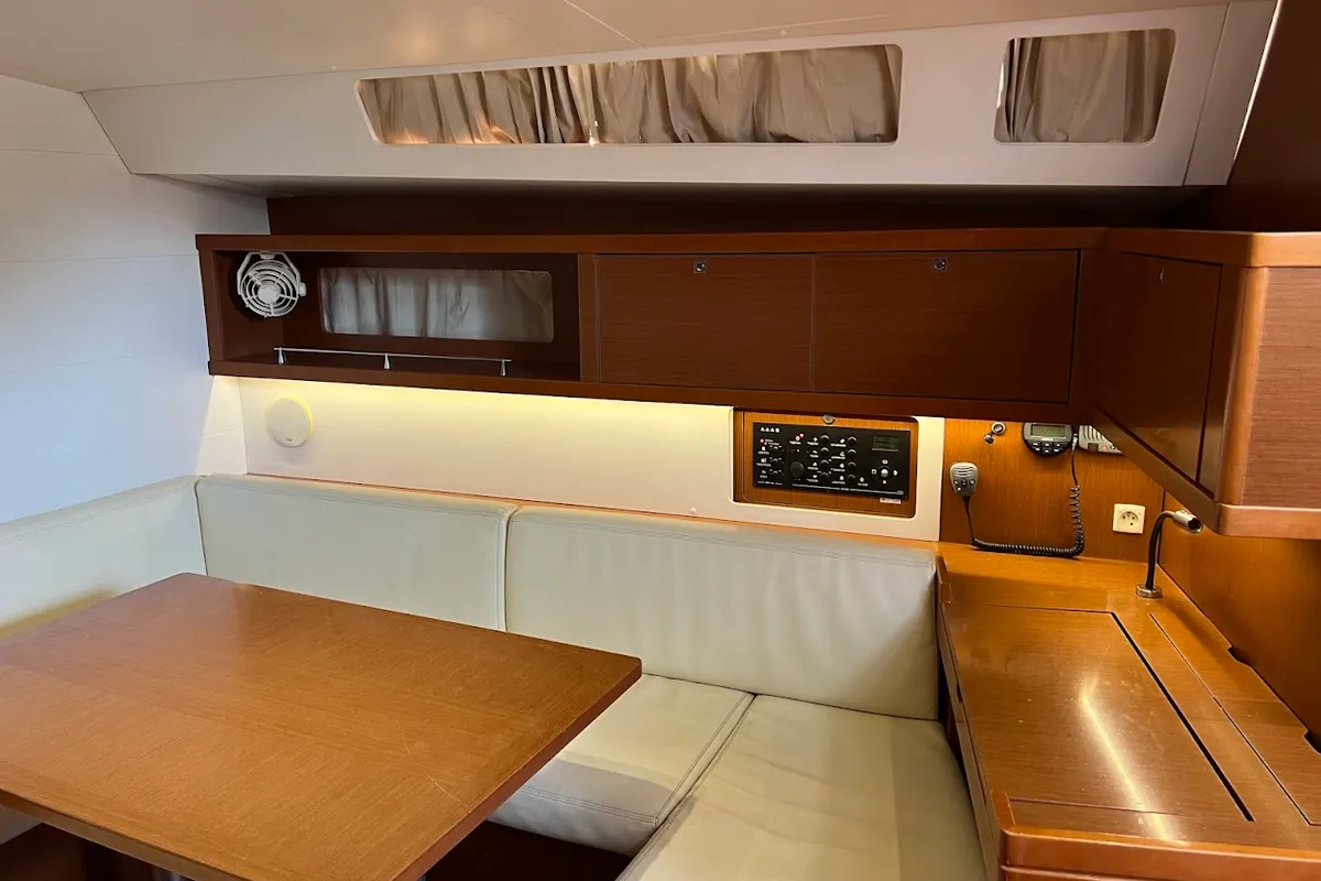Salon of Beautiful Love, a Beneteau Oceanis 45 sailboat at Kontokali, Greece