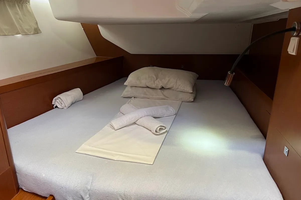 Cabin on Beautiful Love, a Beneteau Oceanis 45 sailboat at Kontokali, Greece