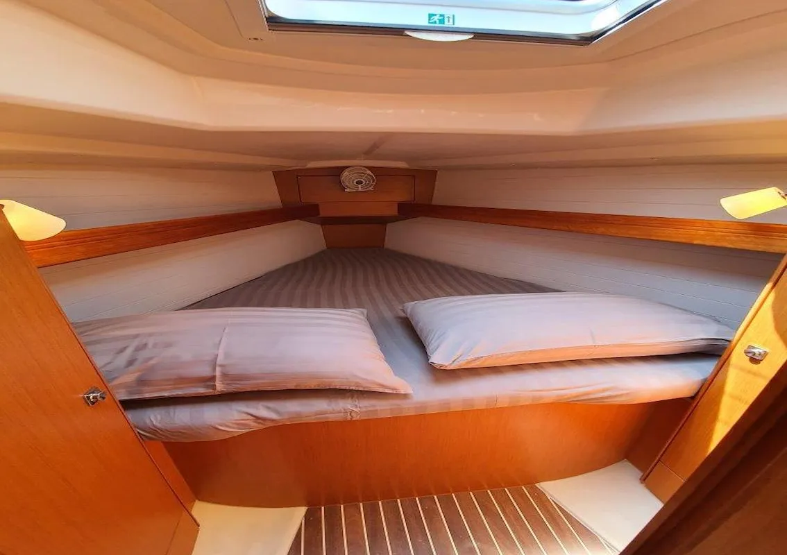Cabin on Fei Jian, a Bavaria Cruiser 33 sailboat at Mai Khao, Thailand
