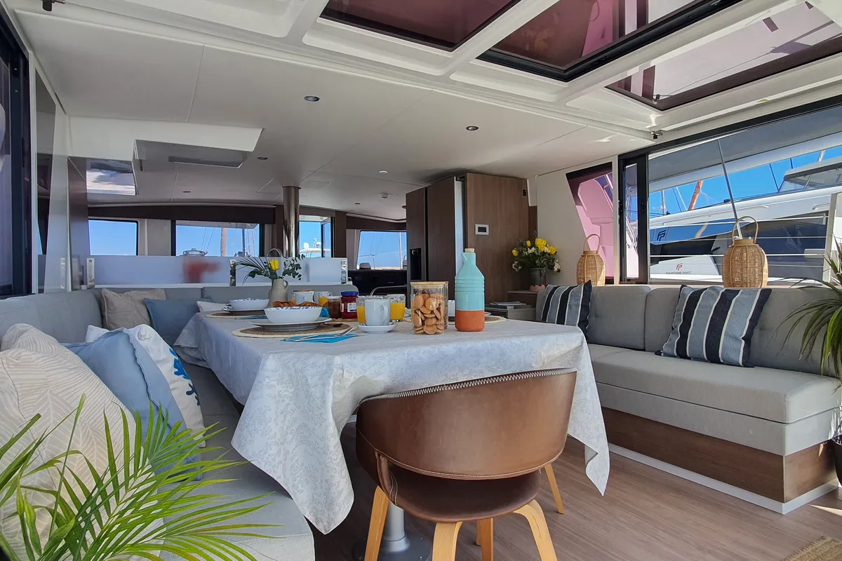 Salon of AMAZIGH, a Bali 4.6 catamaran at Sitges, Spain