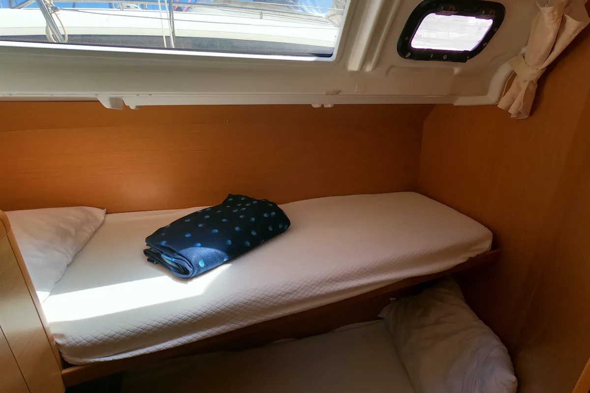 Cabin on Anita, a Jeanneau 53 sailboat at Olbia, Italy