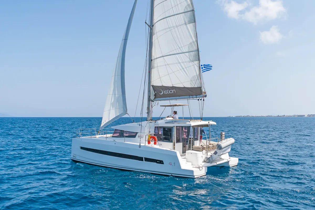 Exterior view of Anemoskala, a Bali 4.1 catamaran at Kontokali, Greece
