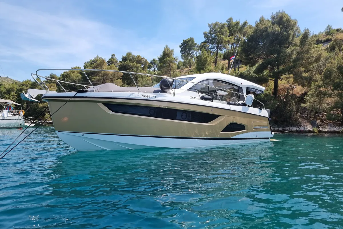 Exterior view of Tireless, a Sealine C390 motor yacht at Grad Kaštela, Croatia