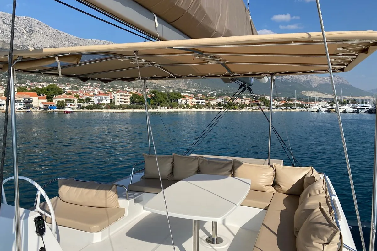 Deck of Baša, a Bali 4.8 catamaran at Grad Kaštela, Croatia