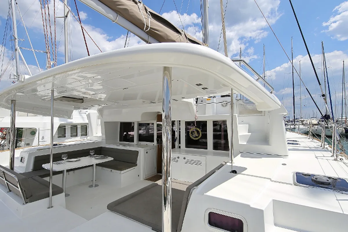 Deck of LADIES&GENTLEMEN, a Lagoon 450 Fly catamaran at Općina Sukošan, Croatia