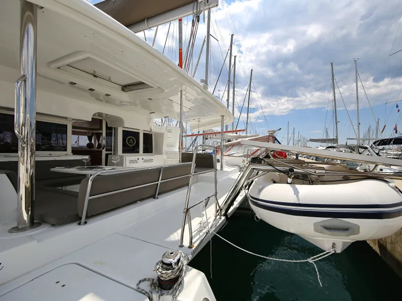 Deck of LADIES&GENTLEMEN, a Lagoon 450 Fly catamaran at Općina Sukošan, Croatia