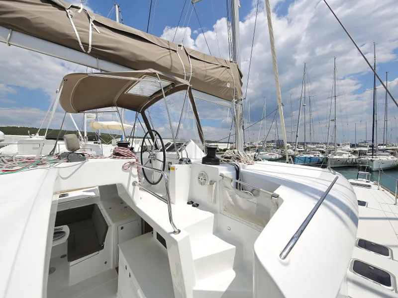 Cockpit of LADIES&GENTLEMEN, a Lagoon 450 Fly catamaran at Općina Sukošan, Croatia